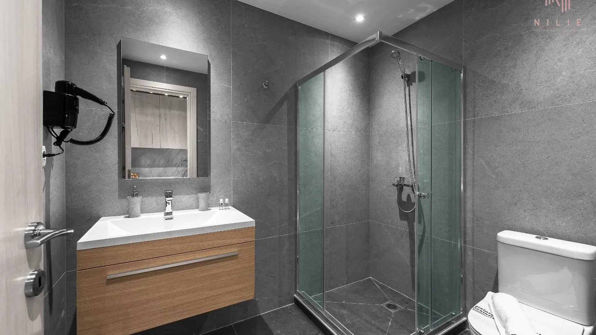 Big Apple Studios And Apartments, Nilie Hospitality Mgmt سالونيك 0*,  اليونان